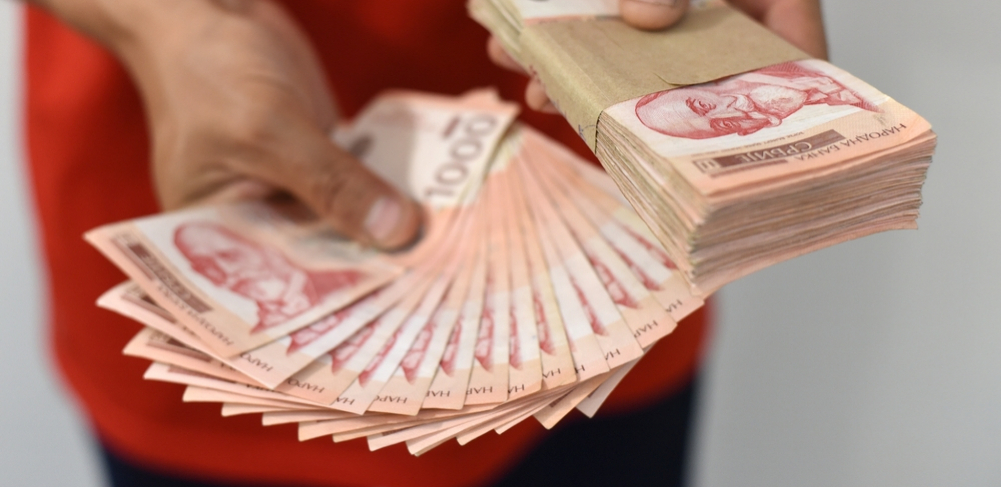Nezaposlenima od 380.000 do 420.000 dinara!